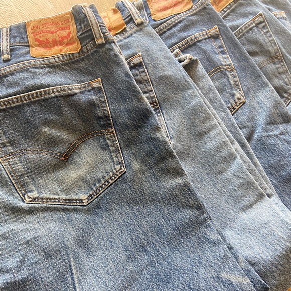 Vintage Levi’s 501 button fly jeans- price per 1 pair - Picture 10 of 15